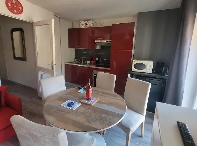 Les Acacias * Ax-les-Thermes